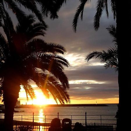 Hostal Yebisah Santa Eularia des Riu Luaran gambar