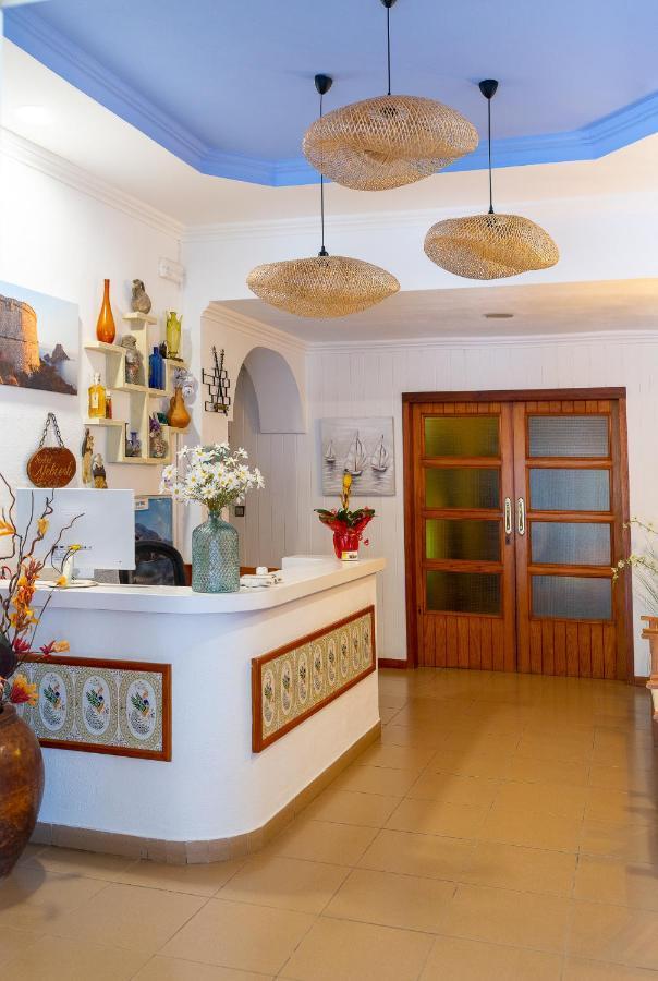 Hostal Yebisah Santa Eularia des Riu Luaran gambar